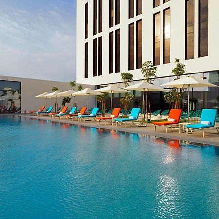 เอลอฟต์ เมอัยซัม ดูไบ Hotel ภายนอก รูปภาพ