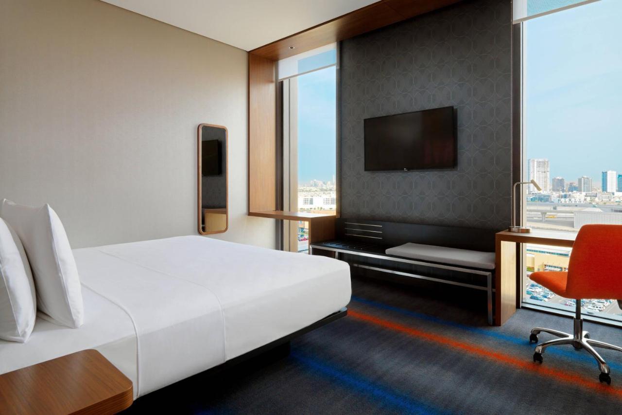 เอลอฟต์ เมอัยซัม ดูไบ Hotel ภายนอก รูปภาพ