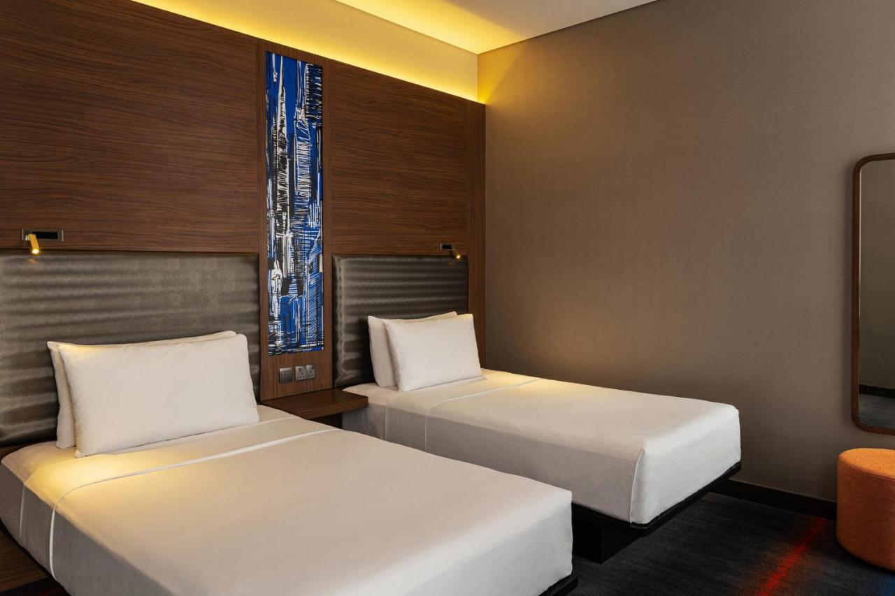 เอลอฟต์ เมอัยซัม ดูไบ Hotel ภายนอก รูปภาพ