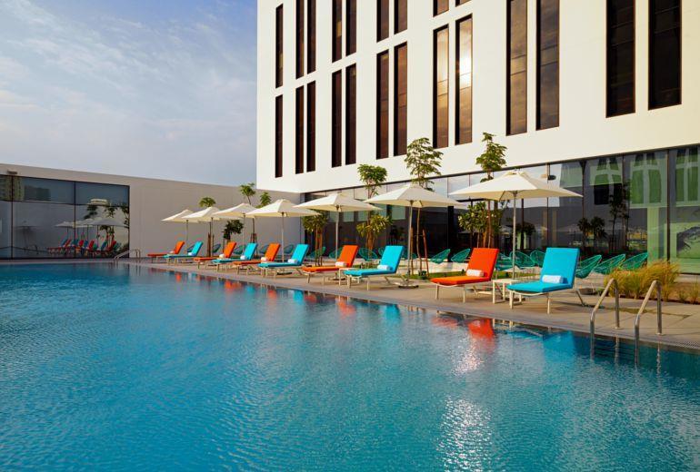 เอลอฟต์ เมอัยซัม ดูไบ Hotel ภายนอก รูปภาพ